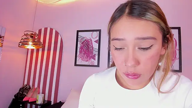 Lannajansen online show from September 12, 2025, 3:34 pm