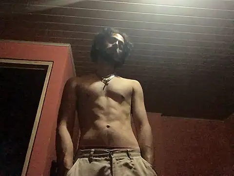 Snapshot of Nooneisthis chatting on March 5, 2025, 1:42 am Nooneisthis online show from March 5, 2025, 1:42 am