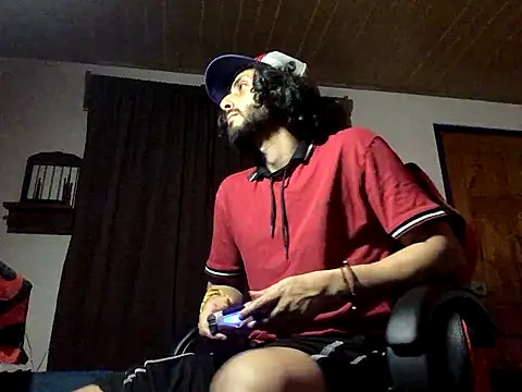 Snapshot of Nooneisthis chatting on October 24, 2025, 7:07 am Nooneisthis online show from October 24, 2025, 7:07 am