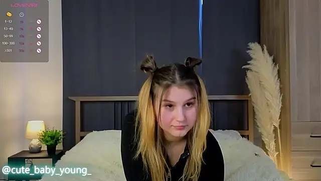 nawuwu online show from February 18, 2025, 9:10 am