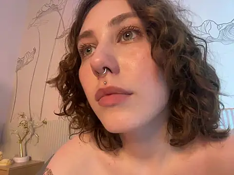 Molli Luv online show from February 27, 2025, 6:09 pm