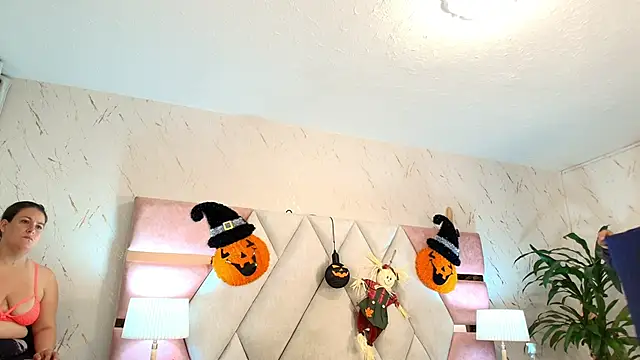 anastasia marco online show from October 29, 2025, 1:54 pm