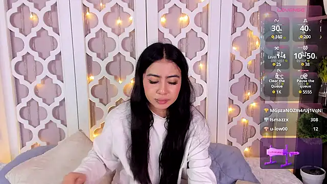 aniie west online show from February 17, 2025, 3:33 pm