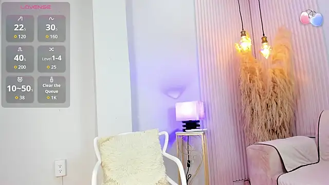 Snapshot of alana_rossetti chatting on February 5, 2026, 11:39 am alana rossetti online show from February 5, 2026, 11:39 am