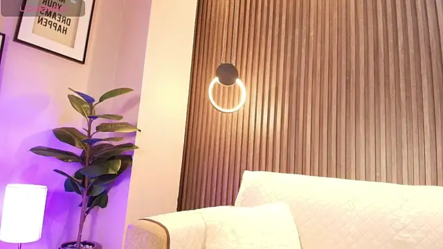 alana rossetti online show from April 20, 2026, 12:30 pm