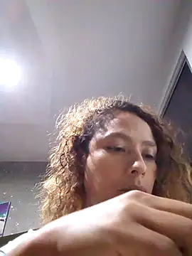 Zoedaniels online show from March 5, 2025, 4:13 am