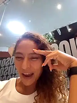 Zoedaniels online show from March 15, 2025, 3:51 am