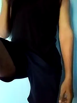 Snapshot of randit7 chatting on March 17, 2025, 2:19 am randit7 online show from March 17, 2025, 2:19 am