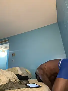 squirmxx10 online show from March 7, 2025, 9:29 am