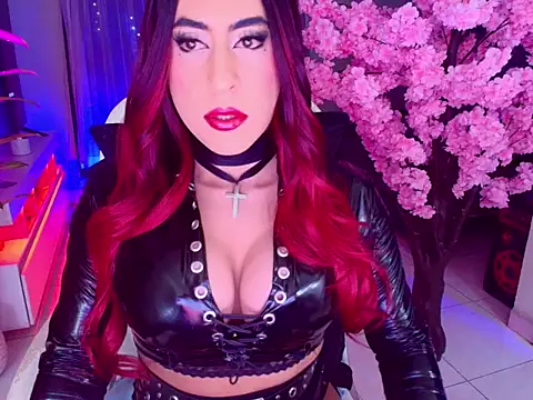 latexgoddes online show from February 4, 2026, 4:07 am