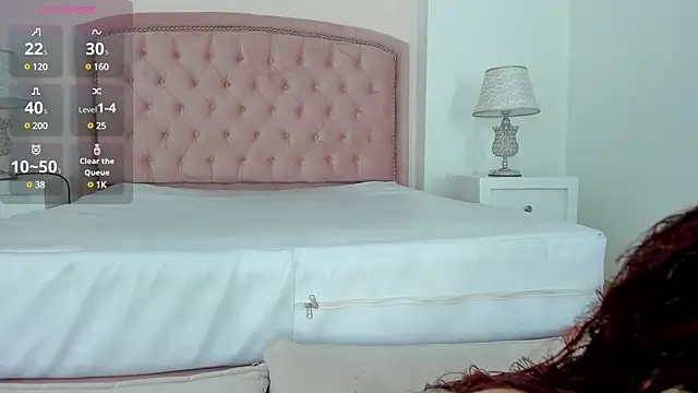 Kendall  Fox online show from February 19, 2025, 5:27 am