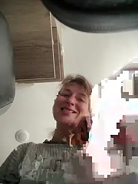 PhattPinxkTaco online show from April 12, 2026, 8:01 pm