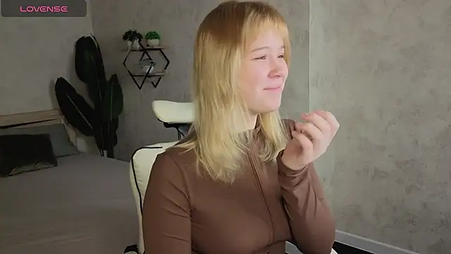 Amy Kimberlly online show from November 7, 2025, 11:52 pm