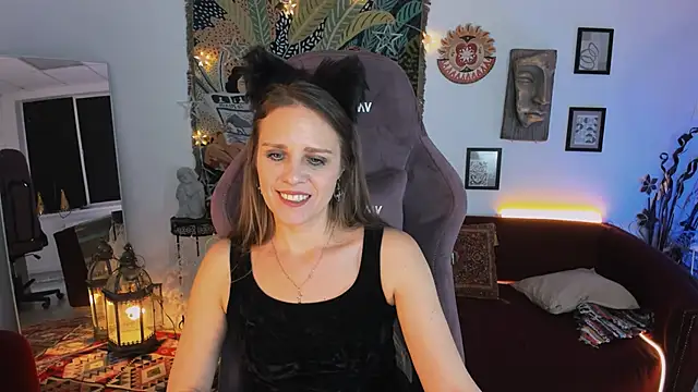 EmiliaBedy online show from March 16, 2025, 3:28 pm