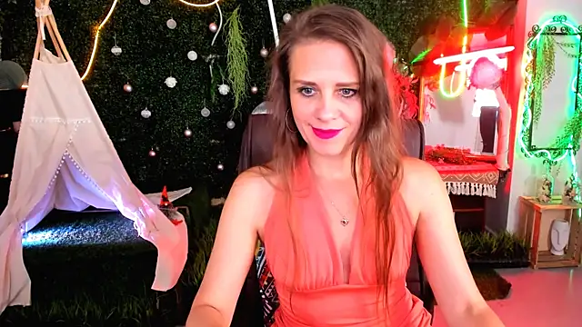 Snapshot of EmiliaBedy chatting on July 13, 2026, 9:08 am EmiliaBedy online show from July 13, 2026, 9:08 am