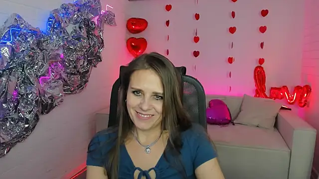 EmiliaBedy online show from March 18, 2025, 12:28 pm