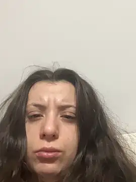 bunnythetailor online show from April 5, 2026, 8:04 pm