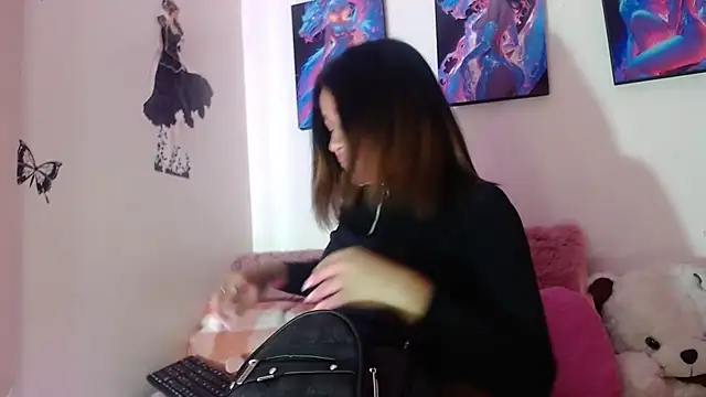 Jenner Macpherson online show from February 22, 2025, 12:51 pm