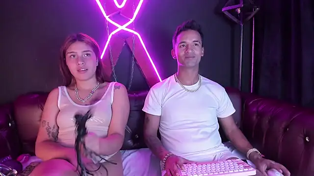 Nikki and Mayk online show from March 7, 2025, 2:57 am