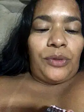 Snapshot of indiazinha69_ chatting on December 16, 2025, 2:38 am indiazinha69 online show from December 16, 2025, 2:38 am