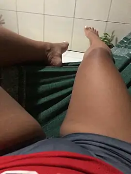 Snapshot of indiazinha69_ chatting on July 14, 2026, 1:27 am indiazinha69 online show from July 14, 2026, 1:27 am