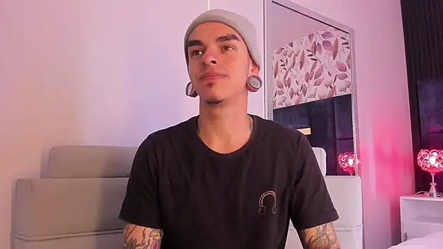 kaletattoo online show from March 18, 2025, 3:34 am