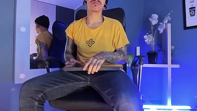 kaletattoo online show from February 8, 2026, 12:03 pm