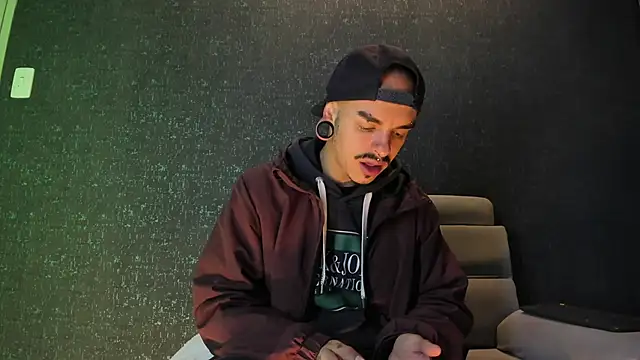 kaletattoo online show from November 16, 2025, 11:59 am