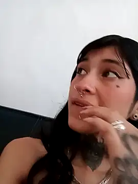 Snapshot of esmeralda06 chatting on September 12, 2025, 3:34 pm esmeralda06 online show from September 12, 2025, 3:34 pm