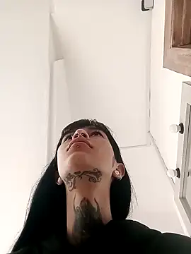 esmeralda06 online show from December 4, 2025, 3:00 pm