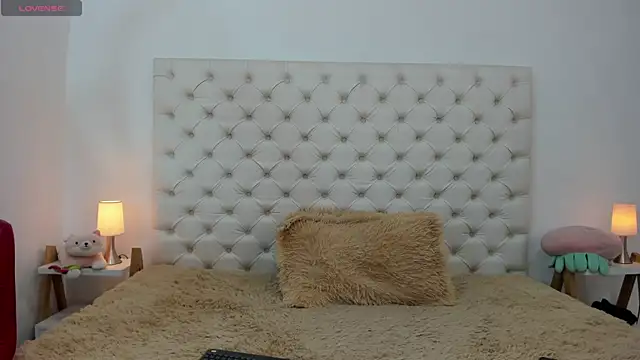 Snapshot of esmeralda06 chatting on September 9, 2025, 2:59 pm esmeralda06 online show from September 9, 2025, 2:59 pm