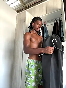 SlykaandpettterX online show from October 5, 2025, 7:48 pm