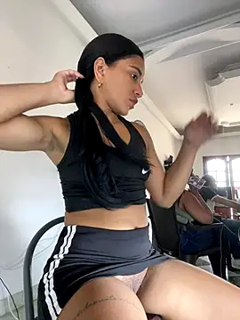 HeatherCobs online show from November 7, 2025, 7:40 pm