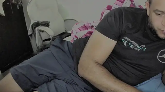 pdesangr online show from March 7, 2025, 3:40 am