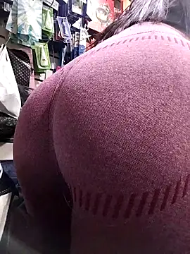 Snapshot of samathasexx chatting on January 6, 2026, 10:14 pm samathasexx online show from January 6, 2026, 10:14 pm