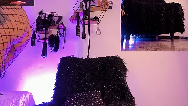 AnaChernova online show from March 26, 2026, 10:46 am