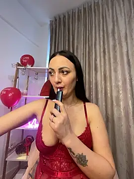 RaisaSalvi online show from February 24, 2026, 10:27 am