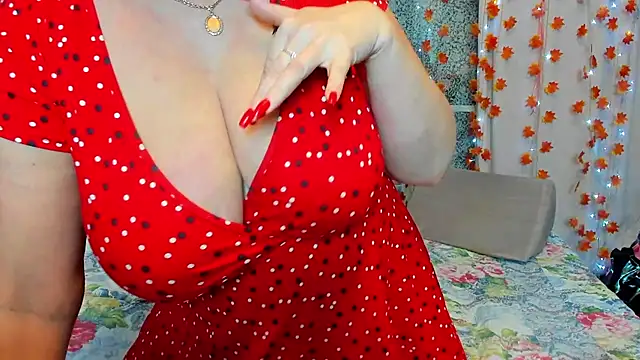 MartiniMartini online show from November 12, 2025, 12:15 am