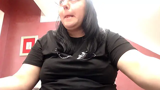 Wetandnaughtyxx online show from April 7, 2026, 5:20 am