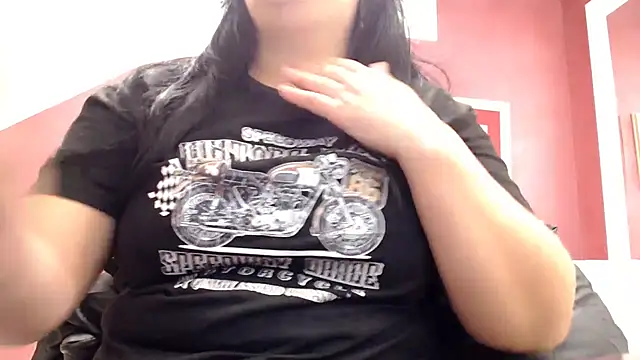 Snapshot of Wetandnaughtyxx chatting on October 4, 2025, 8:27 am Wetandnaughtyxx online show from October 4, 2025, 8:27 am