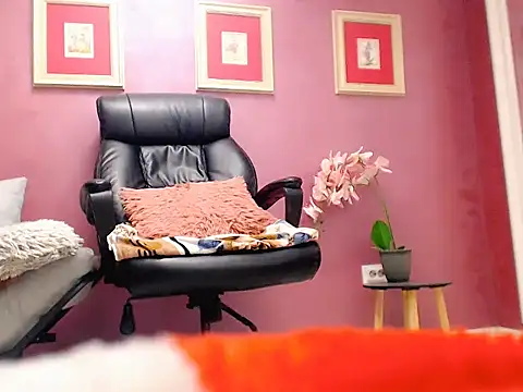 Snapshot of Wetandnaughtyxx chatting on March 11, 2025, 5:02 pm Wetandnaughtyxx online show from March 11, 2025, 5:02 pm