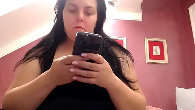 Snapshot of Wetandnaughtyxx chatting on October 12, 2025, 8:37 am Wetandnaughtyxx online show from October 12, 2025, 8:37 am