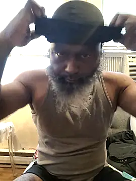 Snapshot of shavez5888 chatting on March 7, 2025, 10:54 pm shavez5888 online show from March 7, 2025, 10:54 pm