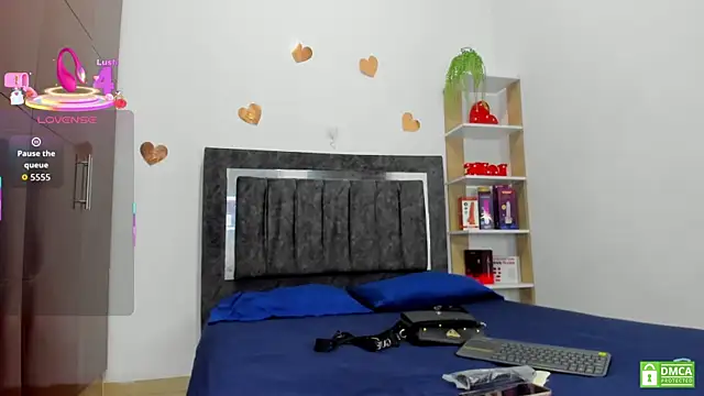 Nicol TransGirl online show from July 13, 2026, 6:02 am