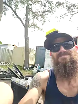 SUCKMEDEEP69 online show from October 4, 2025, 3:57 pm