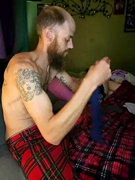 SUCKMEDEEP69 online show from October 5, 2025, 2:30 pm