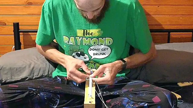 SUCKMEDEEP69 online show from February 9, 2025, 6:37 pm