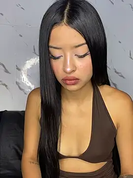 Snapshot of Miss_karol chatting on February 23, 2025, 6:34 pm Miss karol online show from February 23, 2025, 6:34 pm