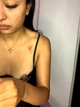 Snapshot of Miss_karol chatting on October 15, 2025, 6:16 pm Miss karol online show from October 15, 2025, 6:16 pm