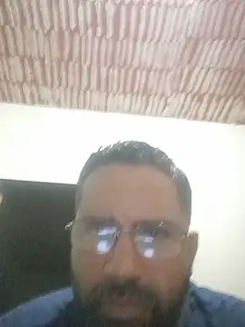 Snapshot of DOMINADOR5 chatting on March 16, 2025, 2:10 am DOMINADOR5 online show from March 16, 2025, 2:10 am